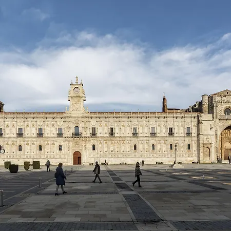 Parador de Turismo de León-3